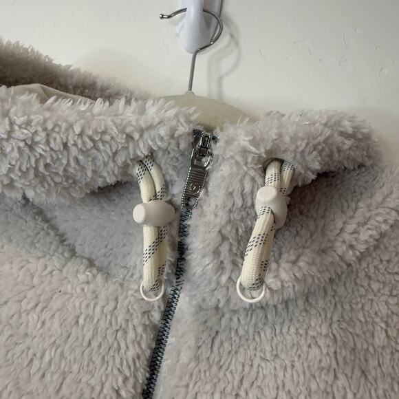 Lululemon Textured Fleece 1/2 Zip Pullover Sweatshirt Jacket Sherpa Cream 12 - Picture 2 of 9